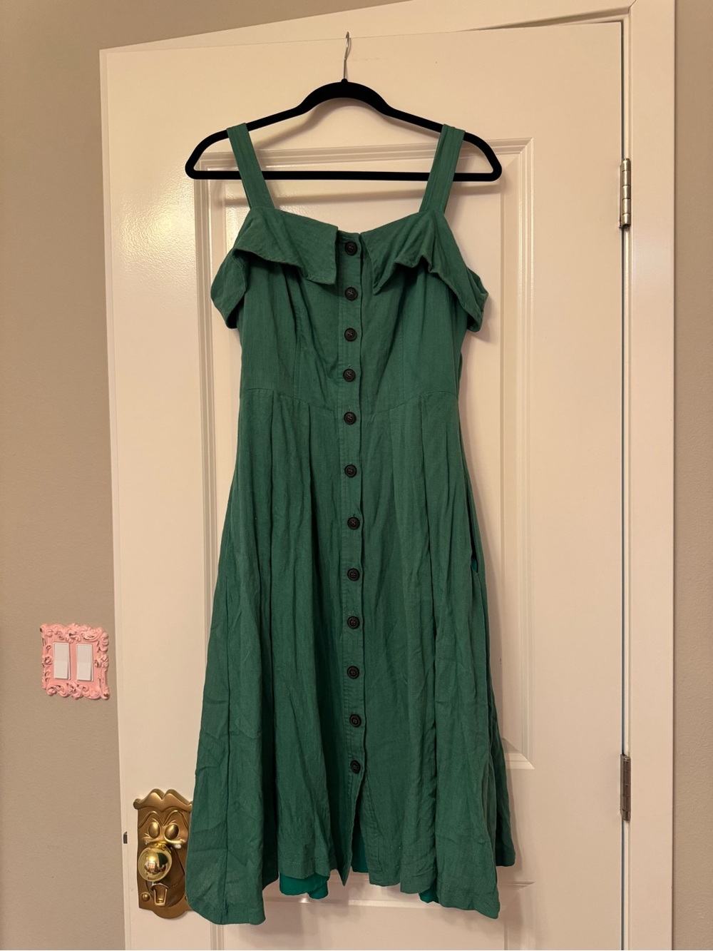 Adelyn Rae Green Button-Front Off-Shoulder Dress